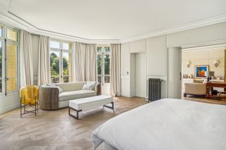 maison de luxe 12 Pièces en vente sur LE VESINET (78110)
