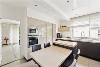 luxury apartment 7 Rooms for sale on NEUILLY SUR SEINE (92200)