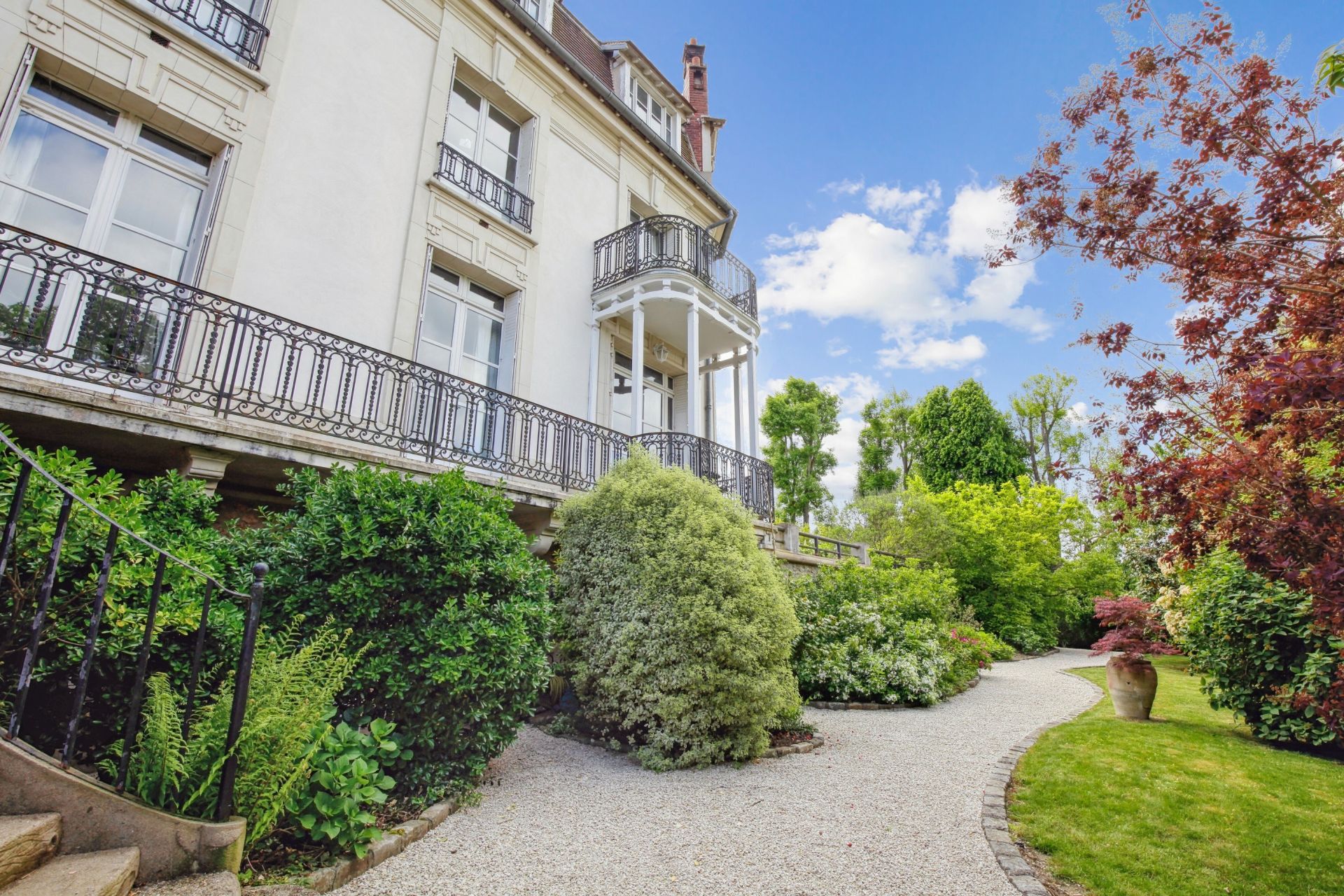 maison de luxe 10 Pièces en vente sur ORGEVAL (78630)