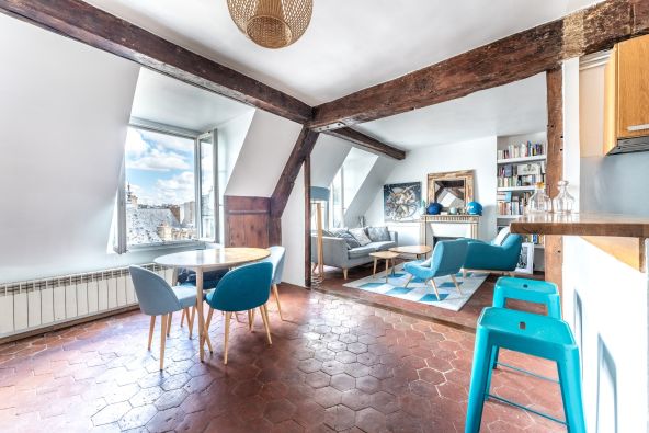 Sale Luxury apartment Paris 4 3 Rooms 70 m²