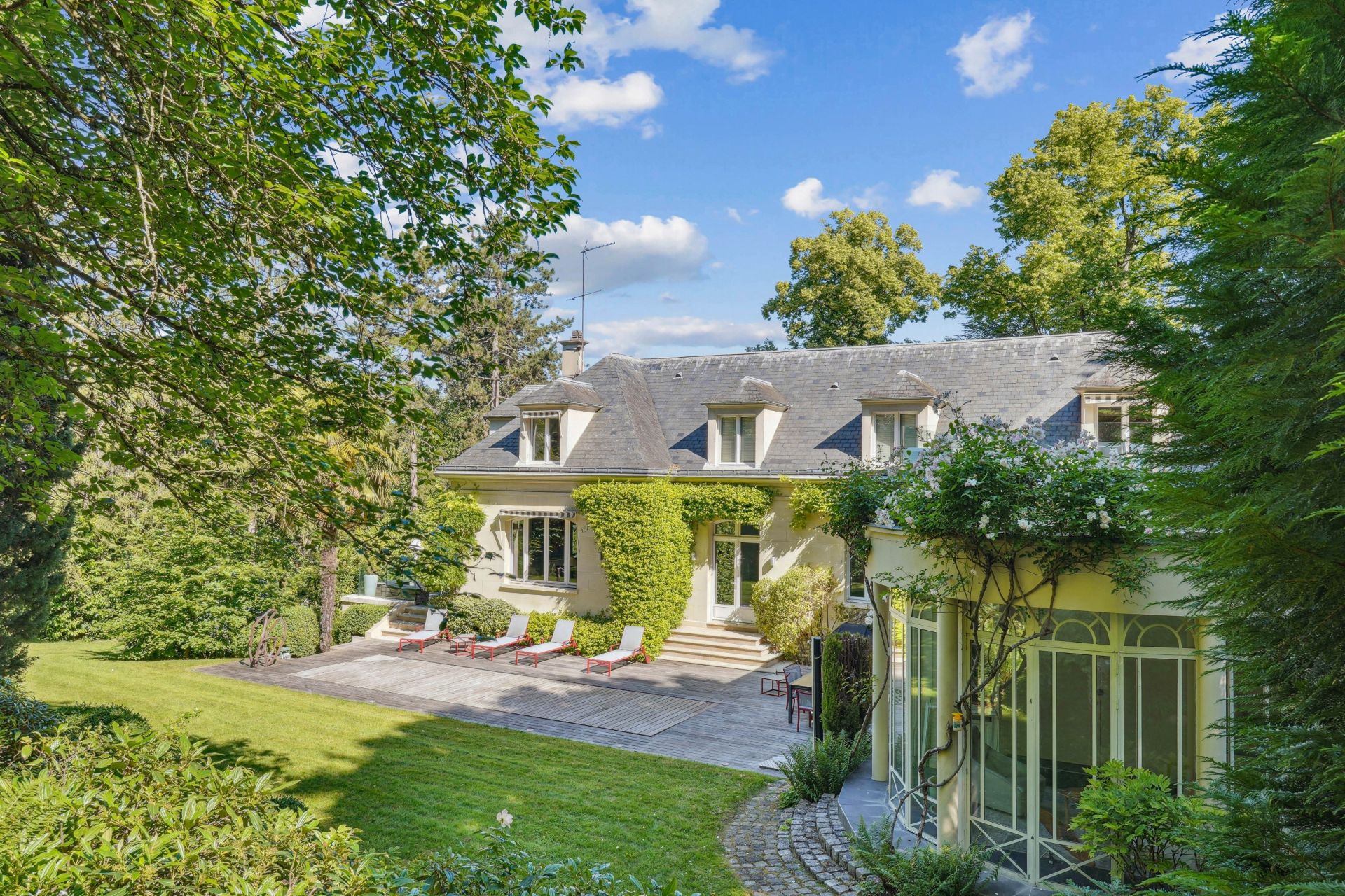 maison de luxe 12 Pièces en vente sur RUEIL MALMAISON (92500)