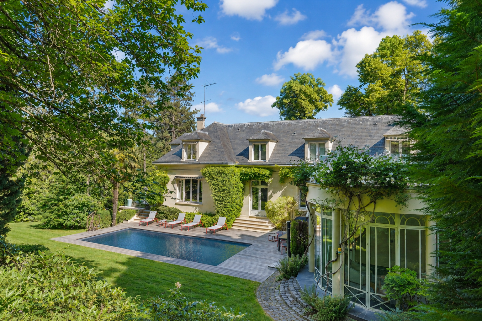 maison de luxe 12 Pièces en vente sur RUEIL MALMAISON (92500)