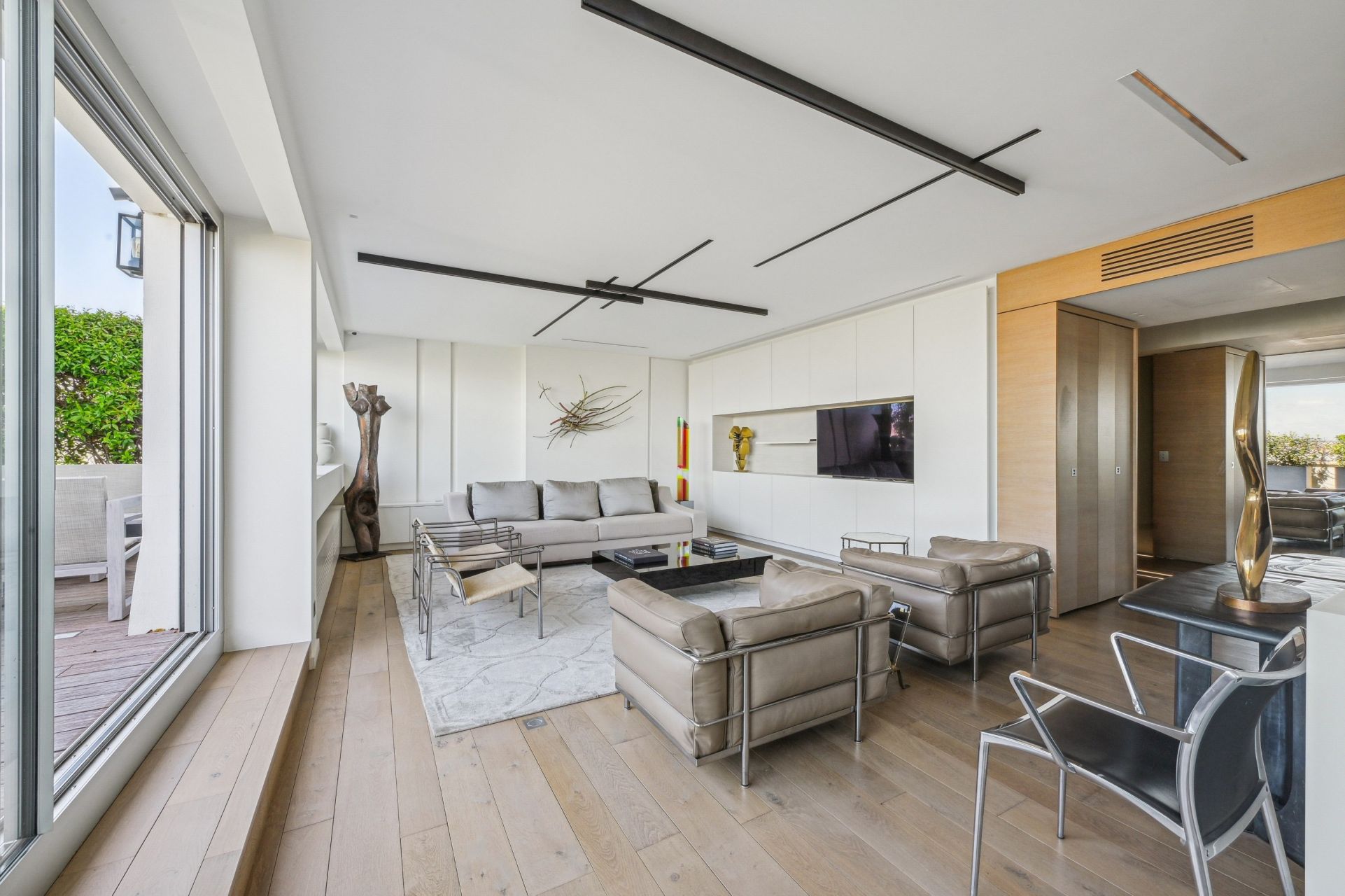luxury apartment 3 Rooms for sale on PARIS (75016)