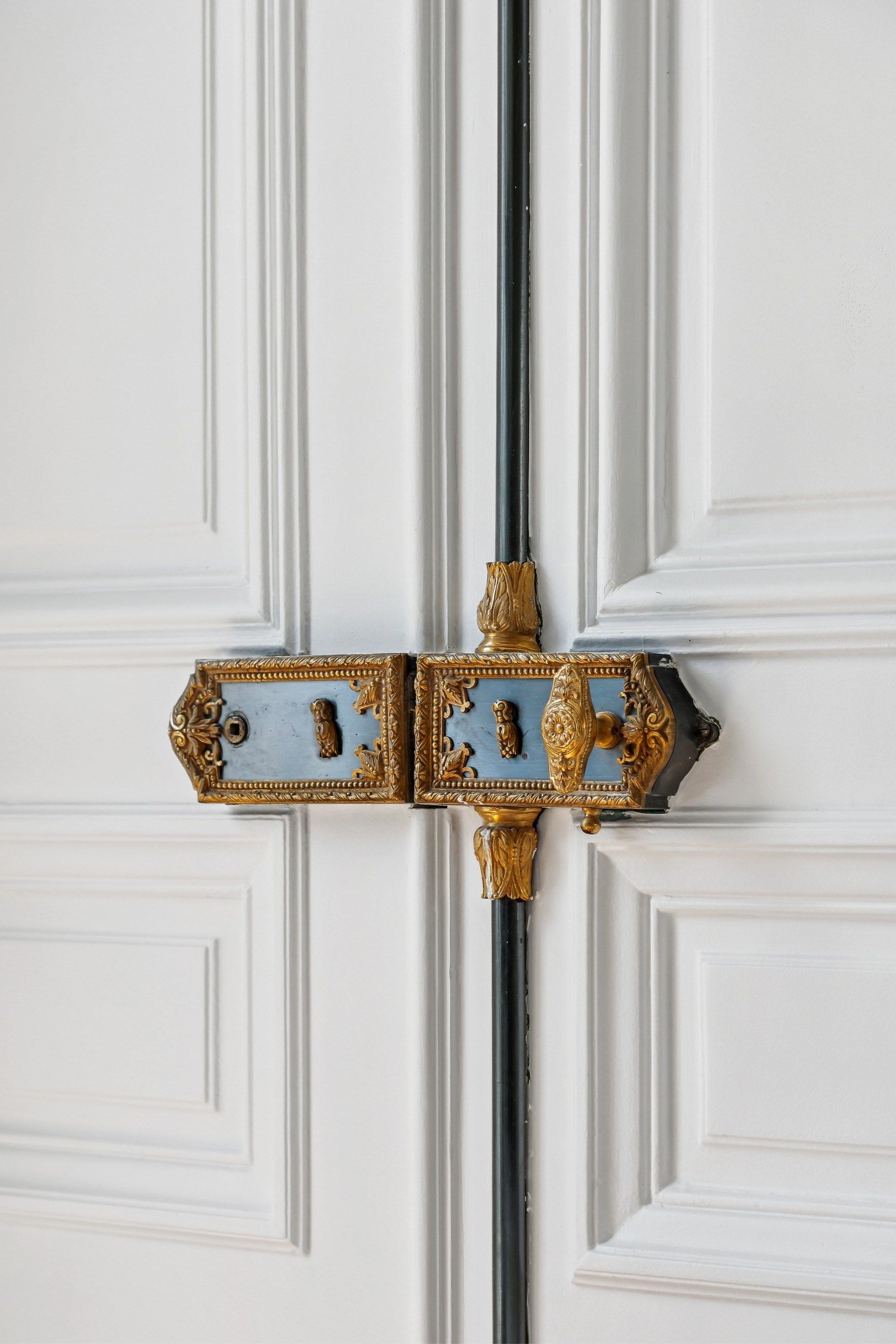 luxury apartment 5 Rooms for sale on PARIS (75008)