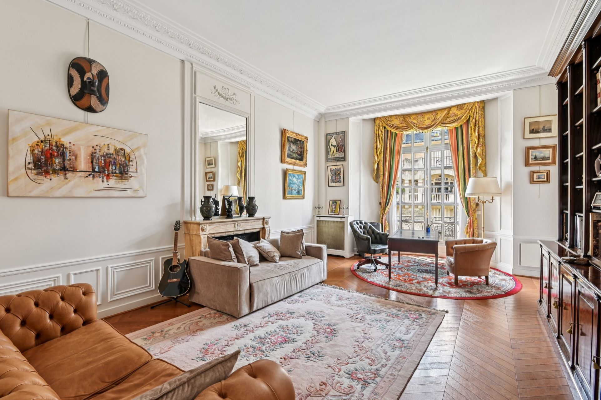 luxury apartment 7 Rooms for sale on PARIS (75016)