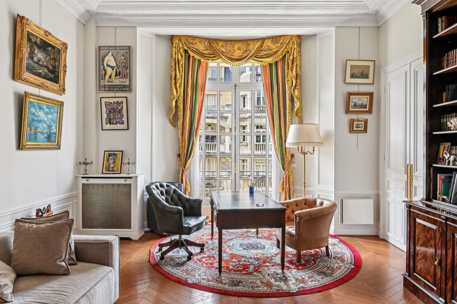 luxury apartment 7 Rooms for sale on PARIS (75016)