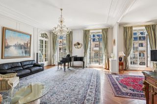 luxury apartment 7 Rooms for sale on PARIS (75016)
