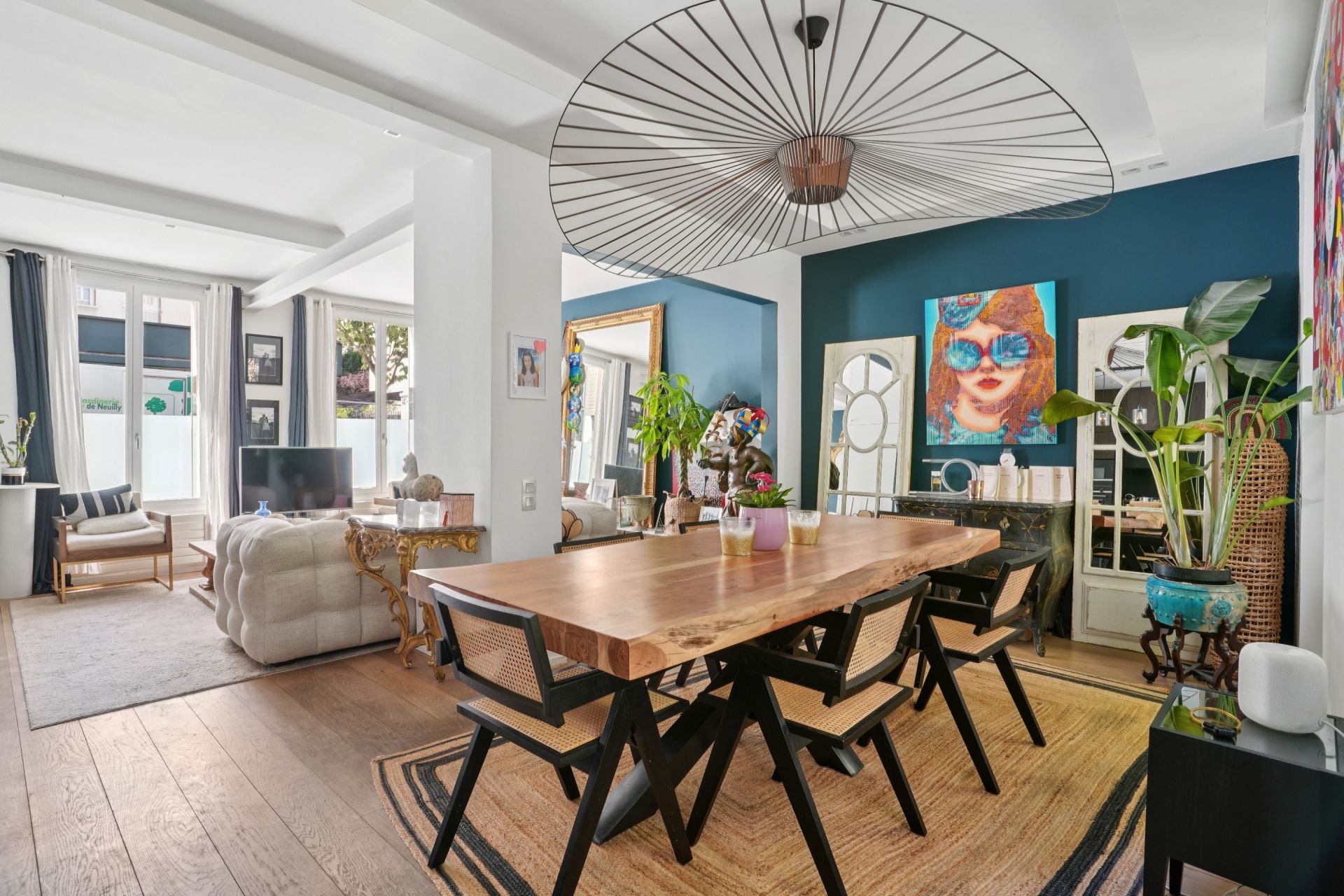 luxury house 8 Rooms for sale on NEUILLY SUR SEINE (92200)