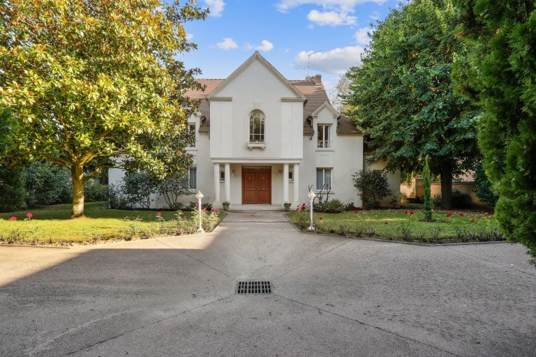 maison bourgeoise 7 Pièces en vente sur CHAMPIGNY SUR MARNE (94500)