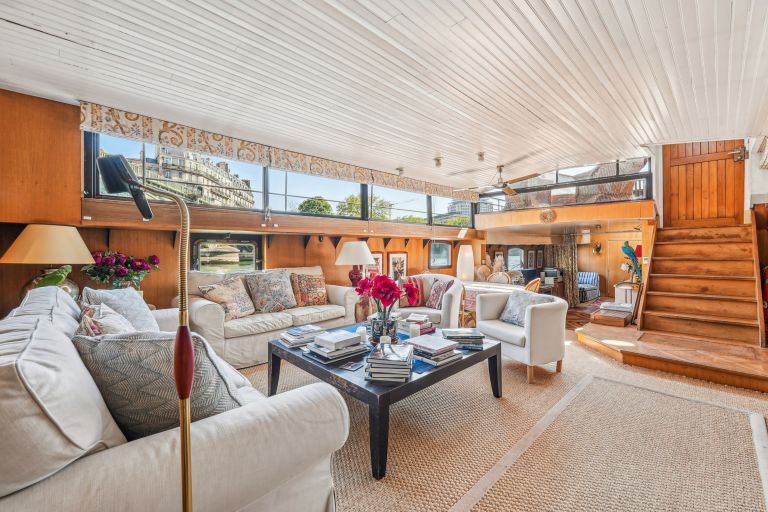 péniche de luxe 5 Pièces en vente sur PARIS (75005)
