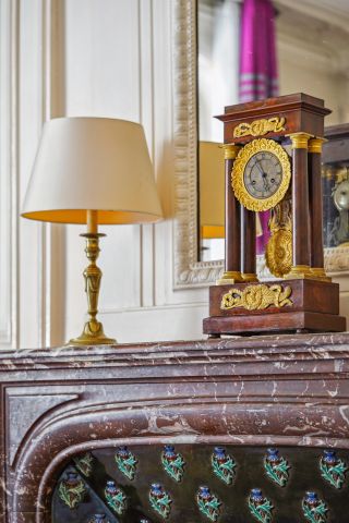 luxury apartment 5 Rooms for sale on PARIS (75016)