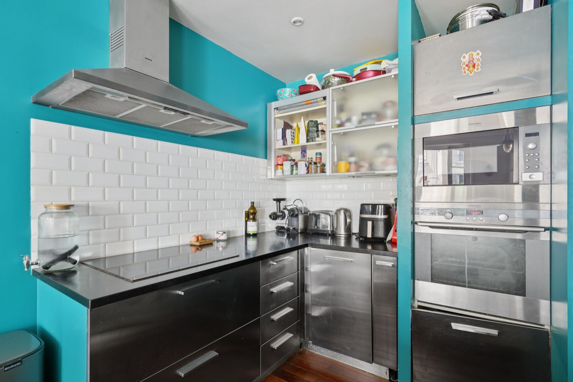 luxury apartment 5 Rooms for sale on PARIS (75017)