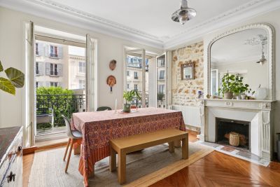 luxury apartment 5 Rooms for sale on PARIS (75017) Sale Luxury apartment Paris 17 5 Rooms 114.62 m²