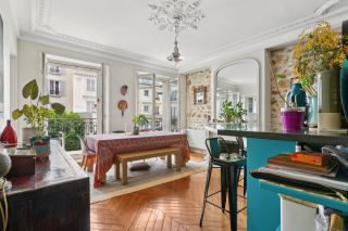luxury apartment 5 Rooms for sale on PARIS (75017)