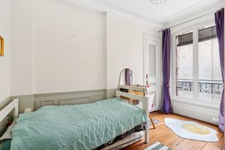 luxury apartment 5 Rooms for sale on PARIS (75017)