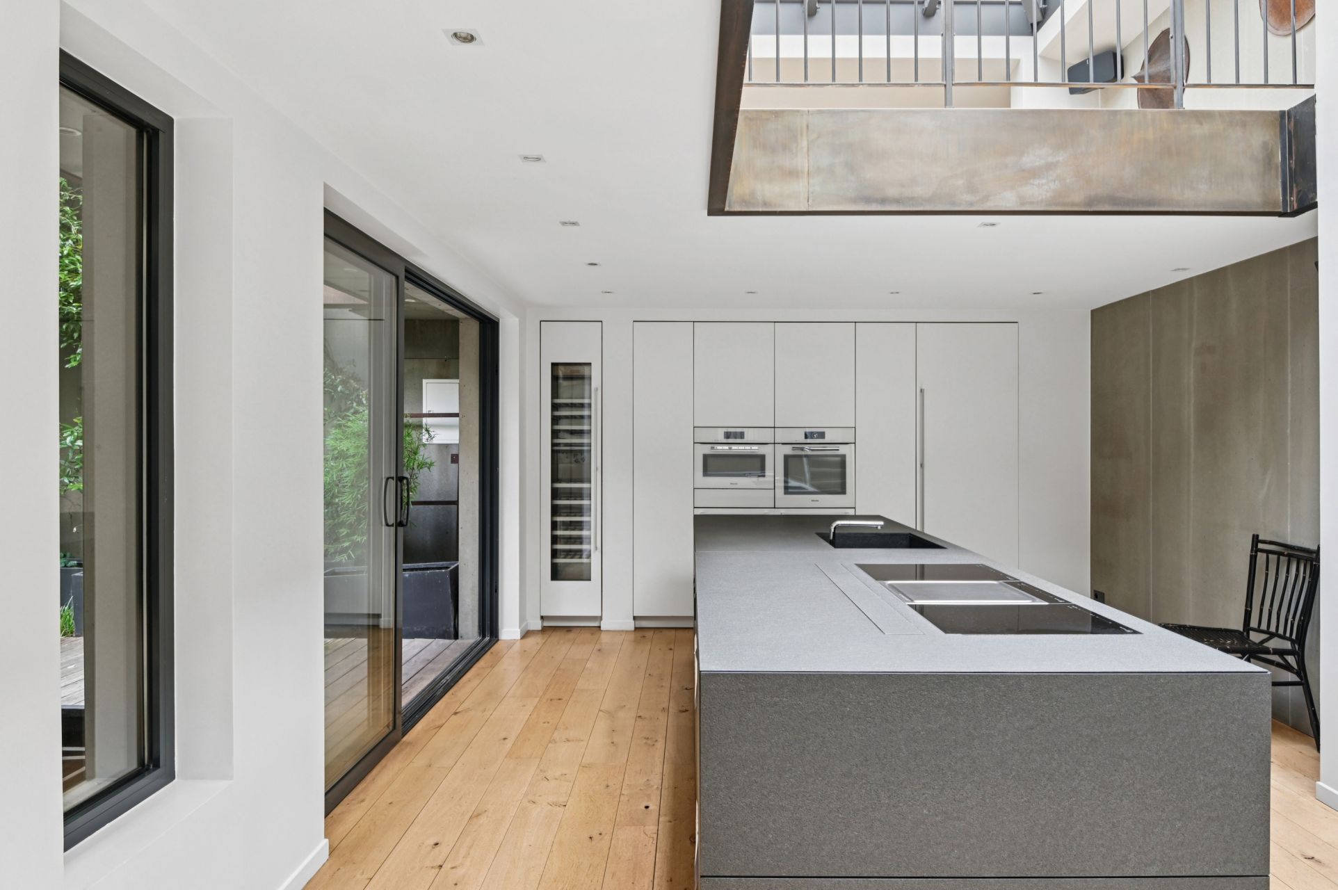 luxury apartment 5 Rooms for sale on PARIS (75003)