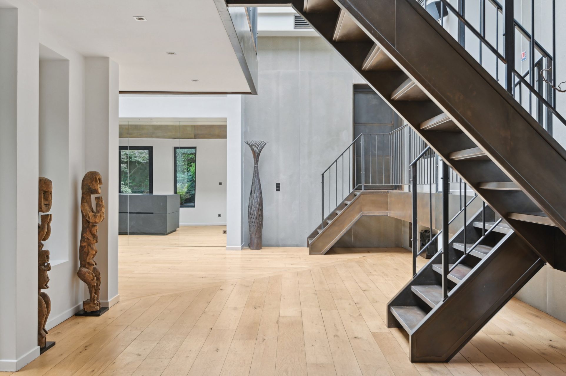 luxury apartment 5 Rooms for sale on PARIS (75003)