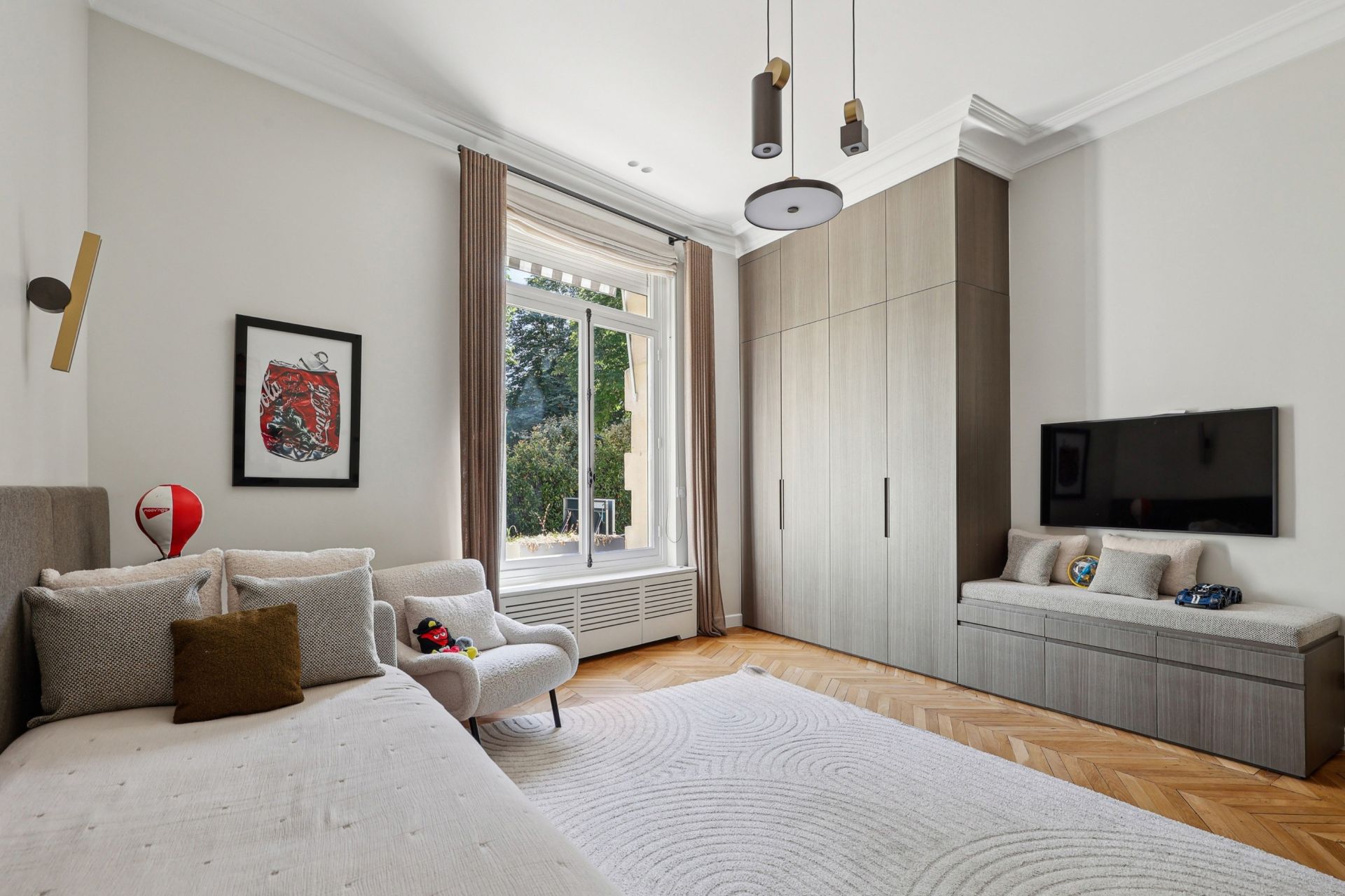 luxury apartment 6 Rooms for sale on NEUILLY SUR SEINE (92200)