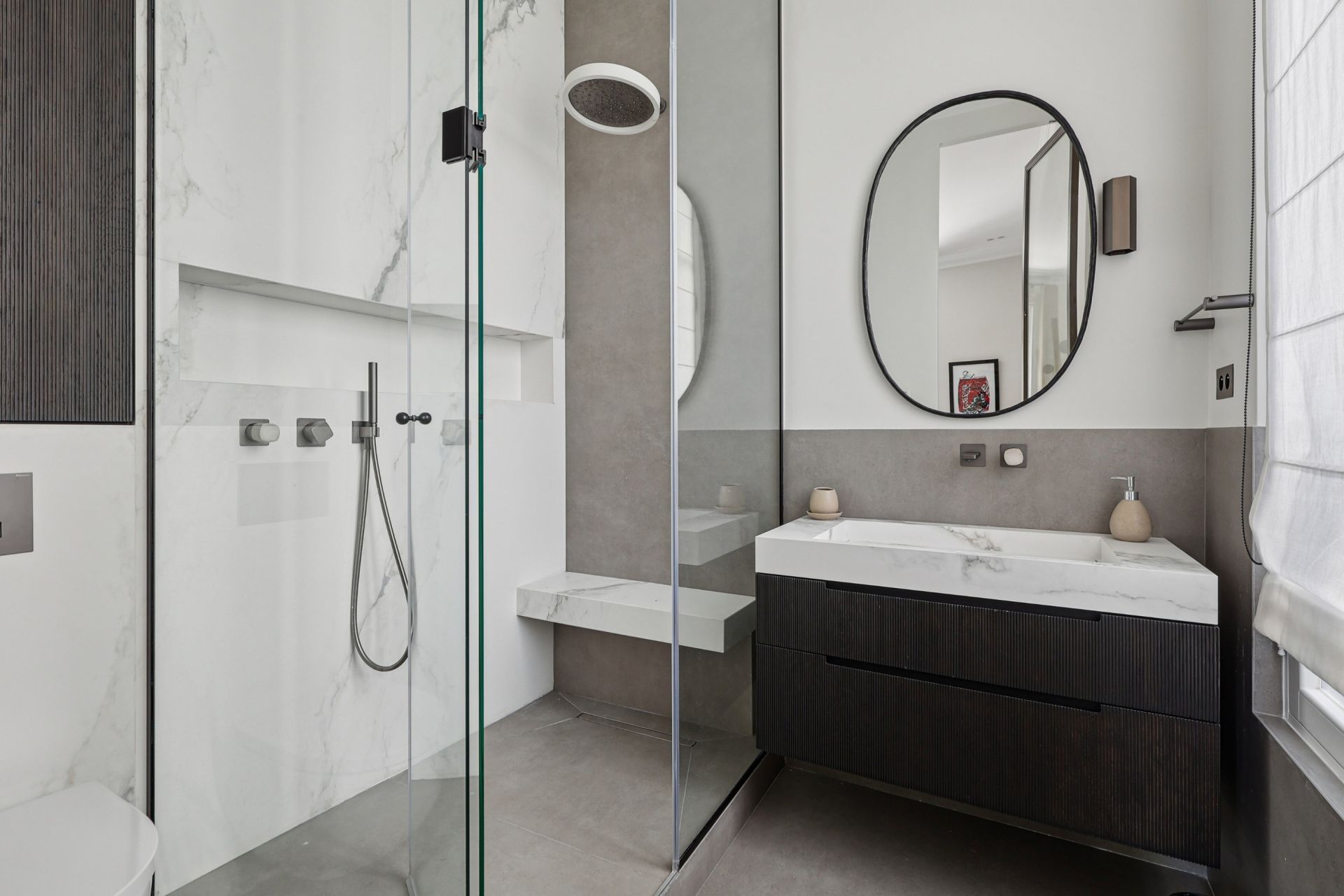 luxury apartment 6 Rooms for sale on NEUILLY SUR SEINE (92200)