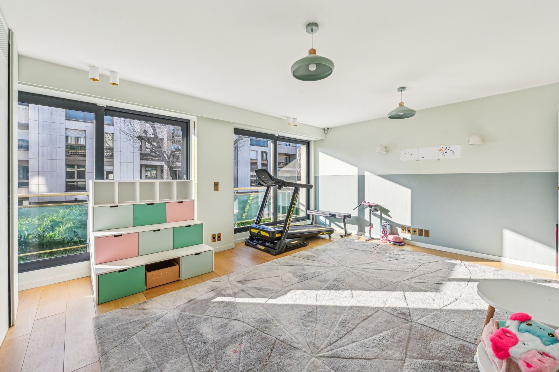 luxury apartment 7 Rooms for sale on NEUILLY SUR SEINE (92200)
