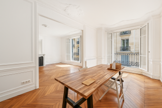 luxury apartment 5 Rooms for sale on PARIS (75016)