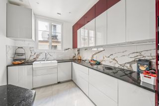 luxury apartment 5 Rooms for sale on PARIS (75016)
