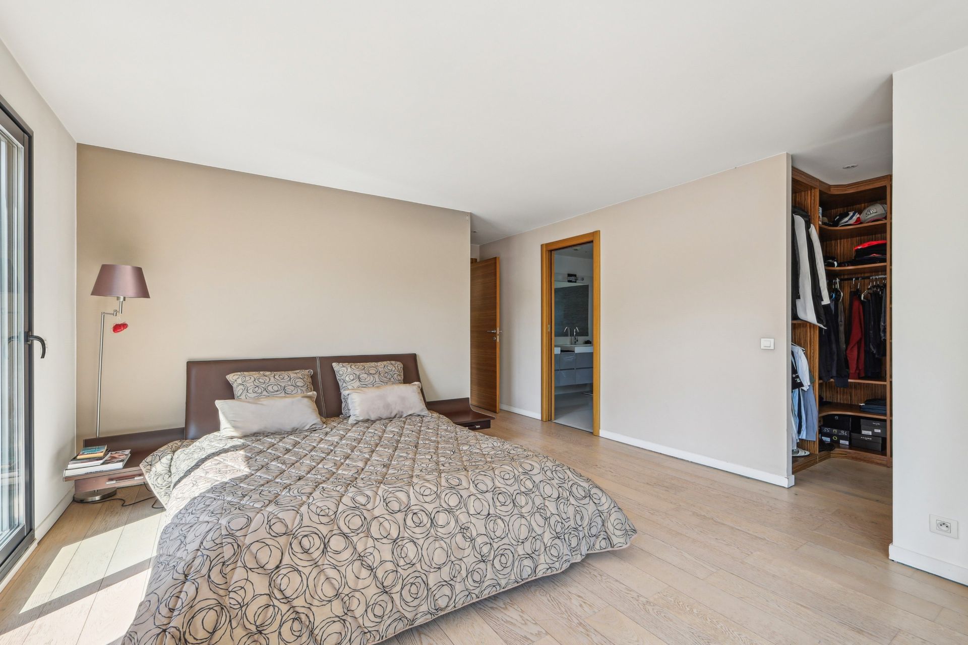 maison de luxe 7 Pièces en vente sur VERRIERES LE BUISSON (91370)