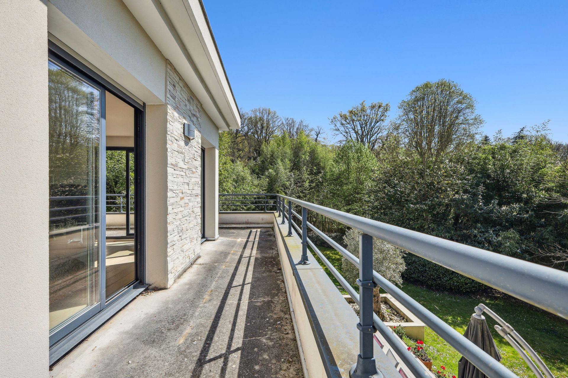 maison de luxe 7 Pièces en vente sur VERRIERES LE BUISSON (91370)