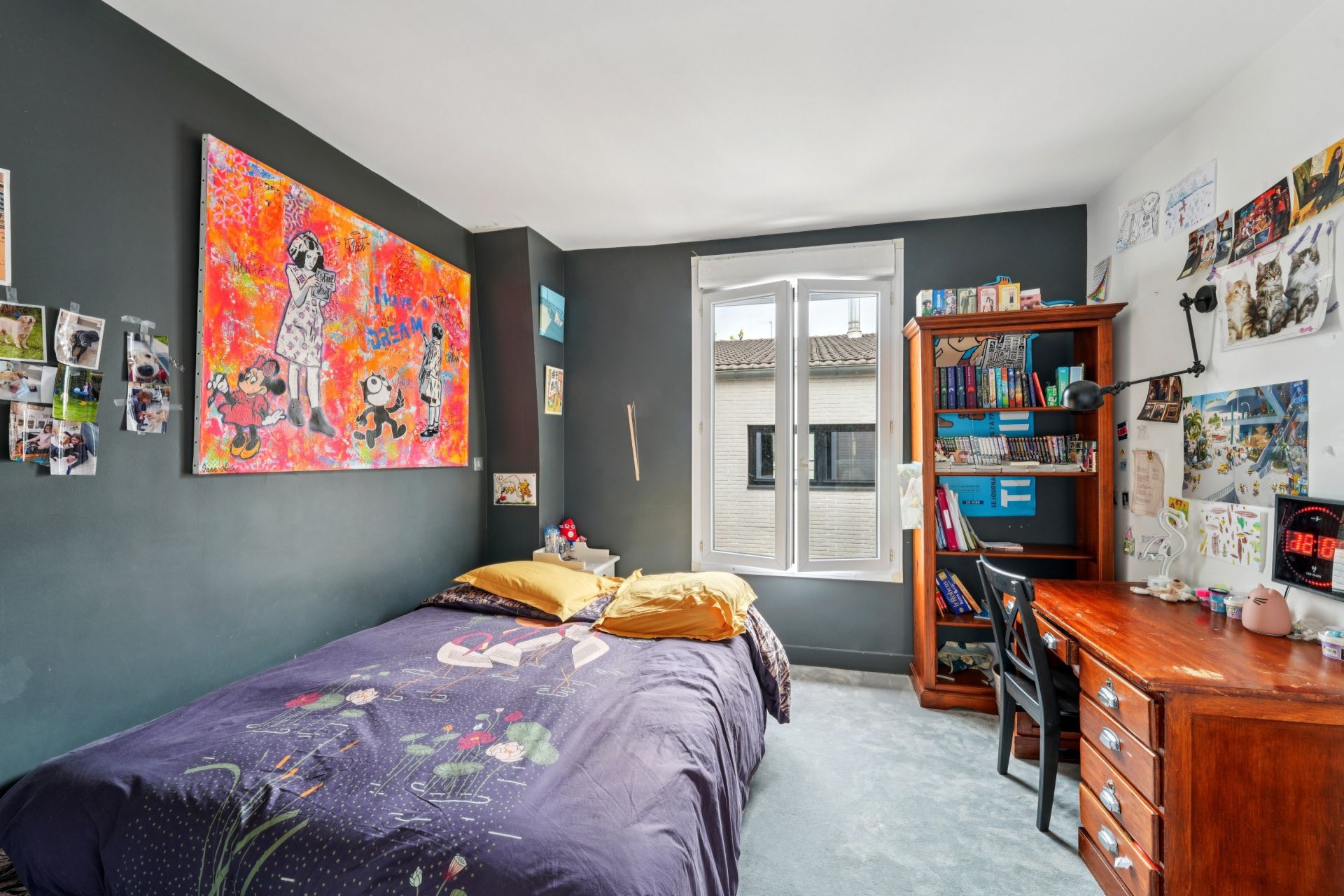 luxury house 6 Rooms for sale on ASNIERES SUR SEINE (92600)