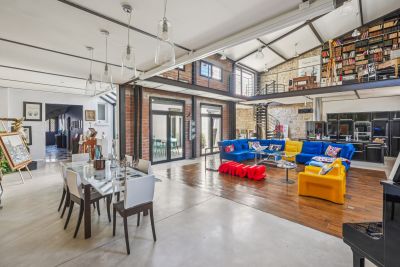 Sale Luxury house Asnières-sur-Seine 6 Rooms 350 m²