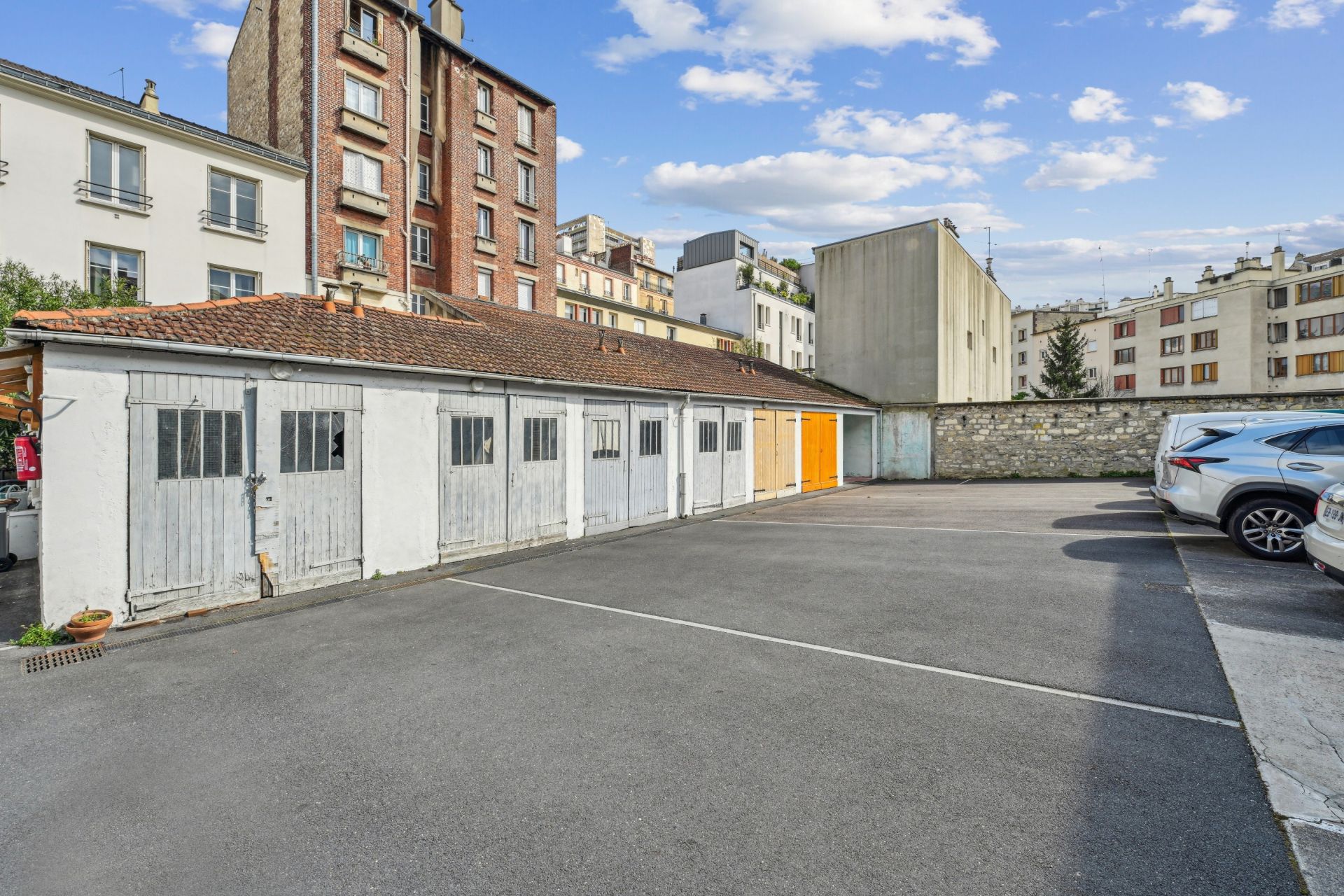 luxury apartment 5 Rooms for sale on BOULOGNE BILLANCOURT (92100)