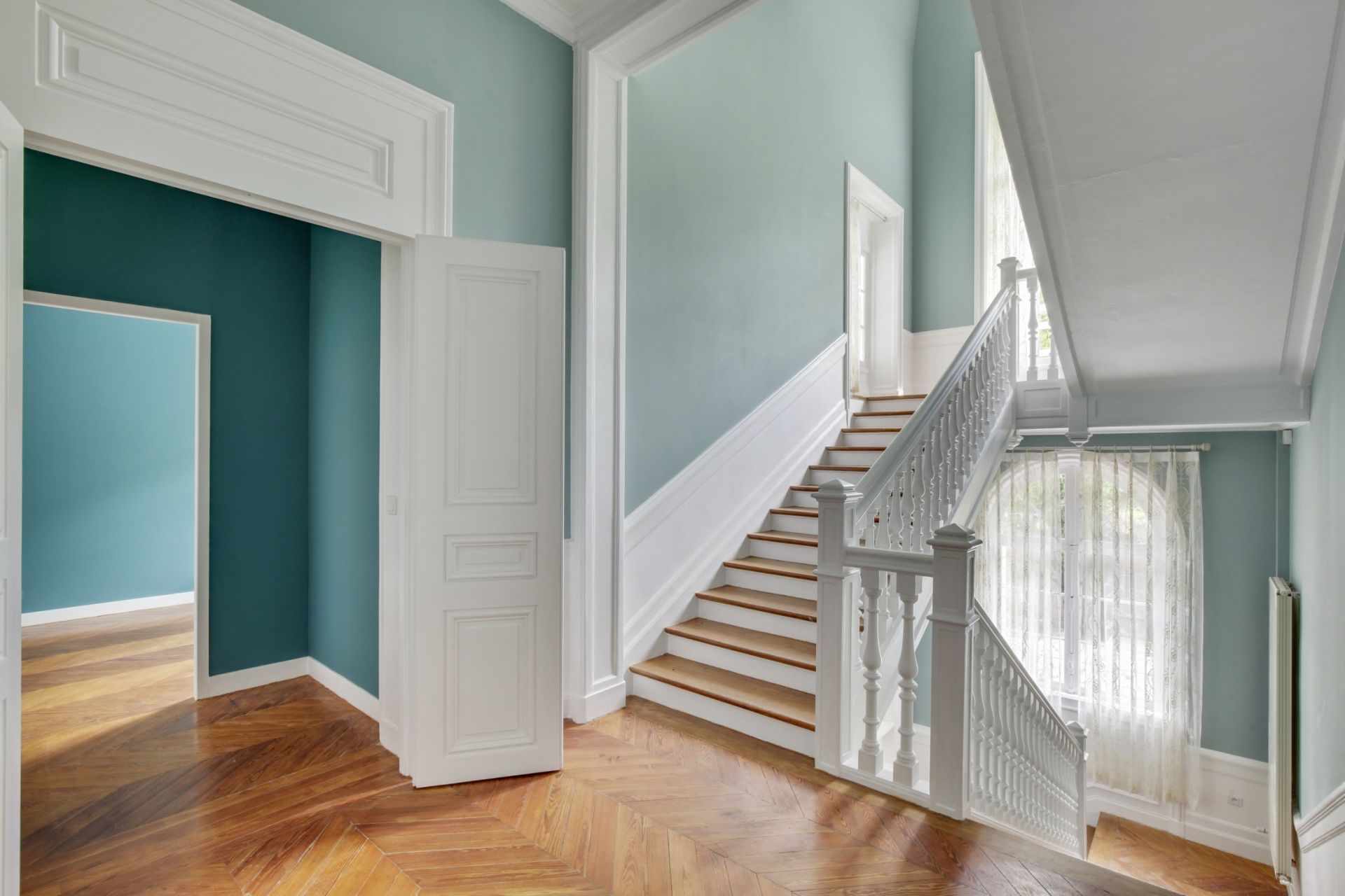 maison de luxe 11 Pièces en location sur LOUVECIENNES (78430)