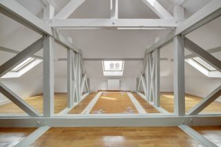 maison de luxe 11 Pièces en location sur LOUVECIENNES (78430)