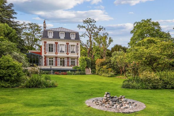 Location Maison de luxe Saint-Cloud 11 Pièces 500 m²