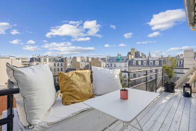 Sale Luxury apartment Neuilly-sur-Seine 6 Rooms 165 m²
