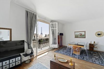 Sale Luxury apartment Paris 16 3 Rooms 75.29 m²