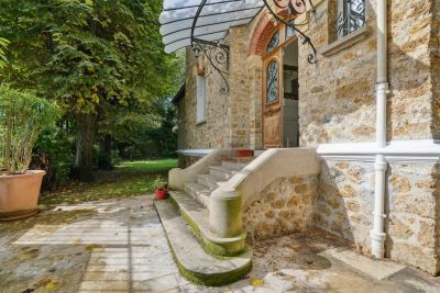 Vente Maison de luxe Garches 9 Pièces 280 m²