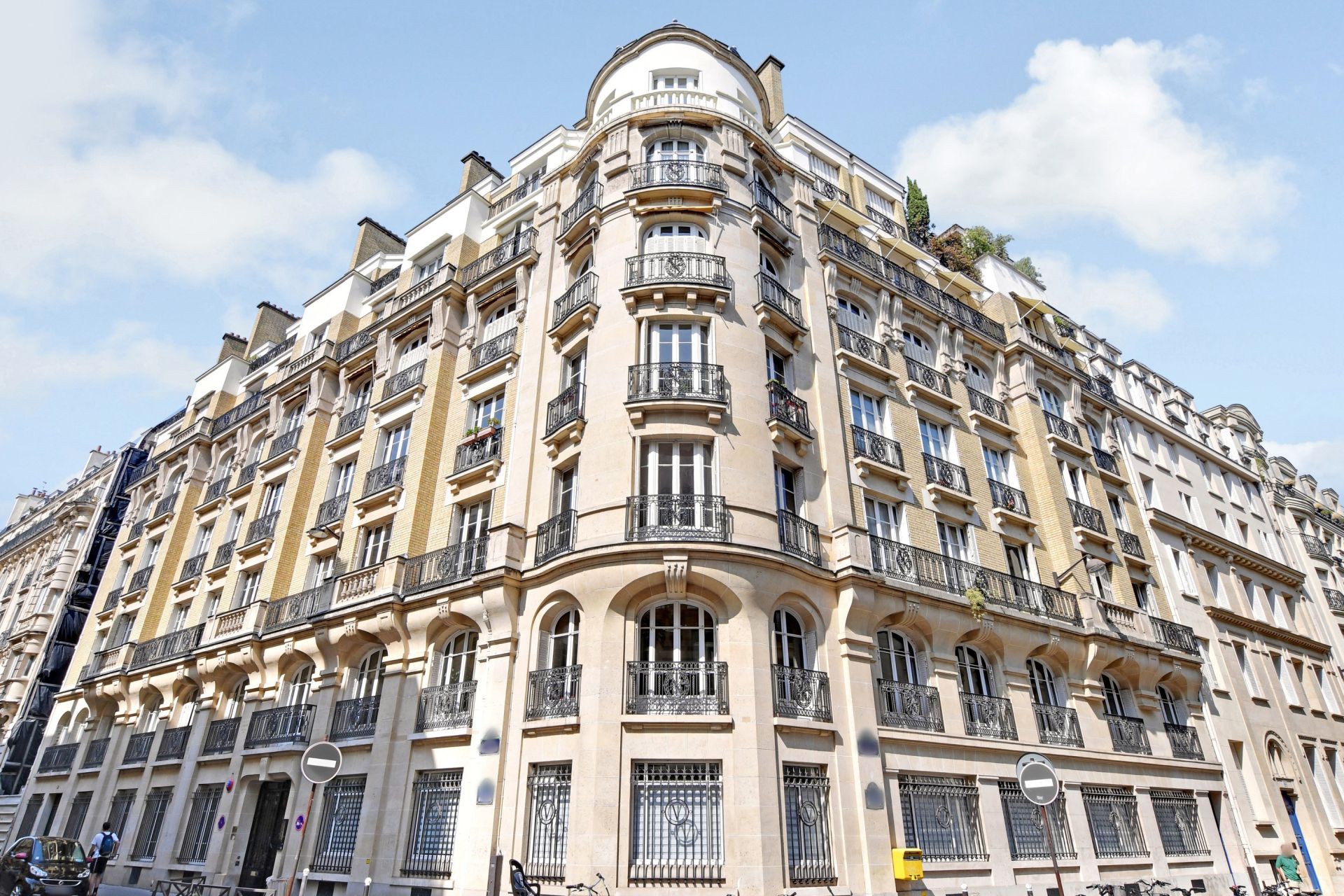 appartement de luxe 2 Pièces en vente sur PARIS (75008)