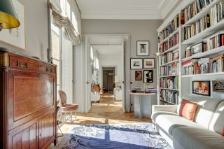 luxury apartment 6 Rooms for sale on PARIS (75004)