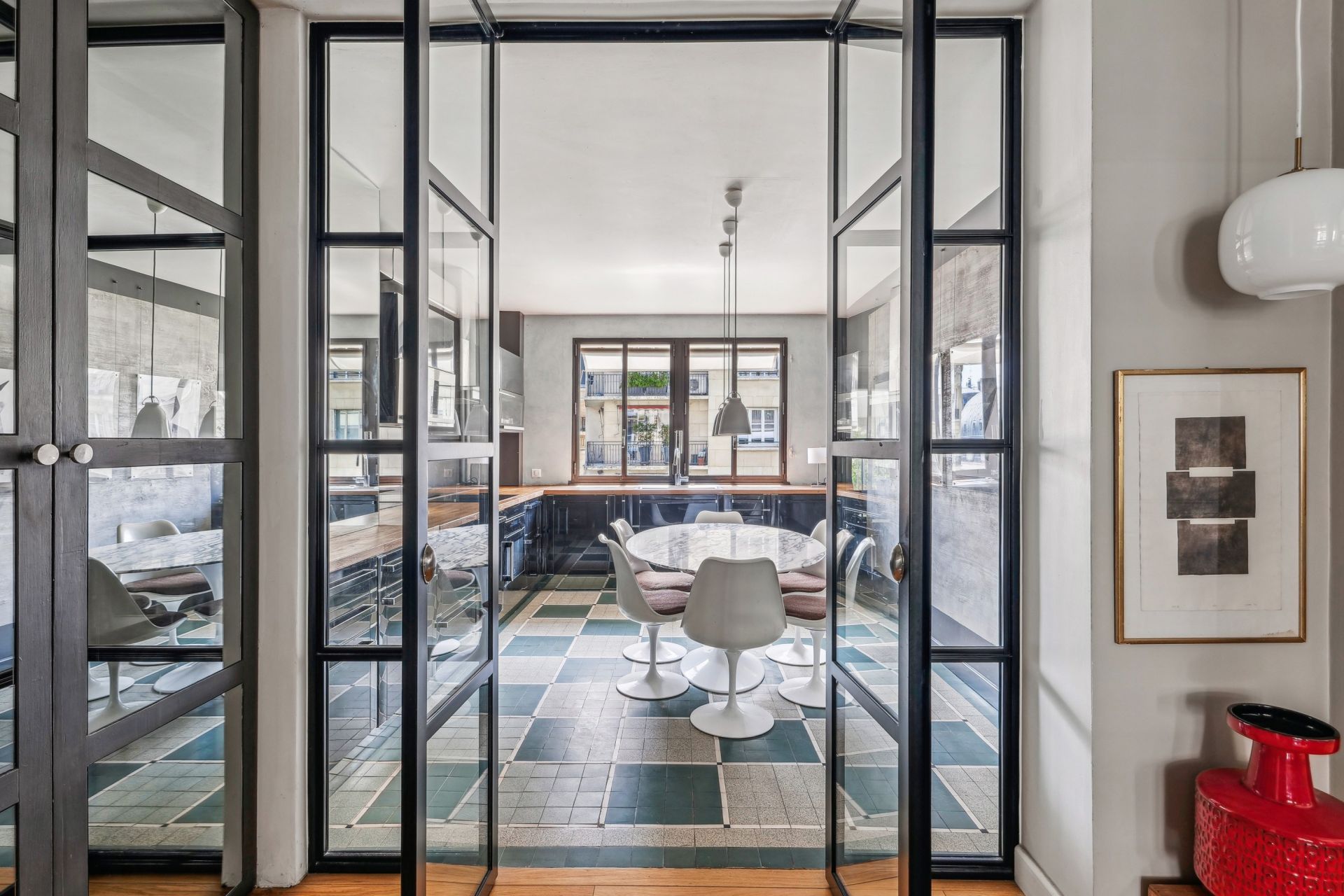 luxury apartment 4 Rooms for sale on PARIS (75016)