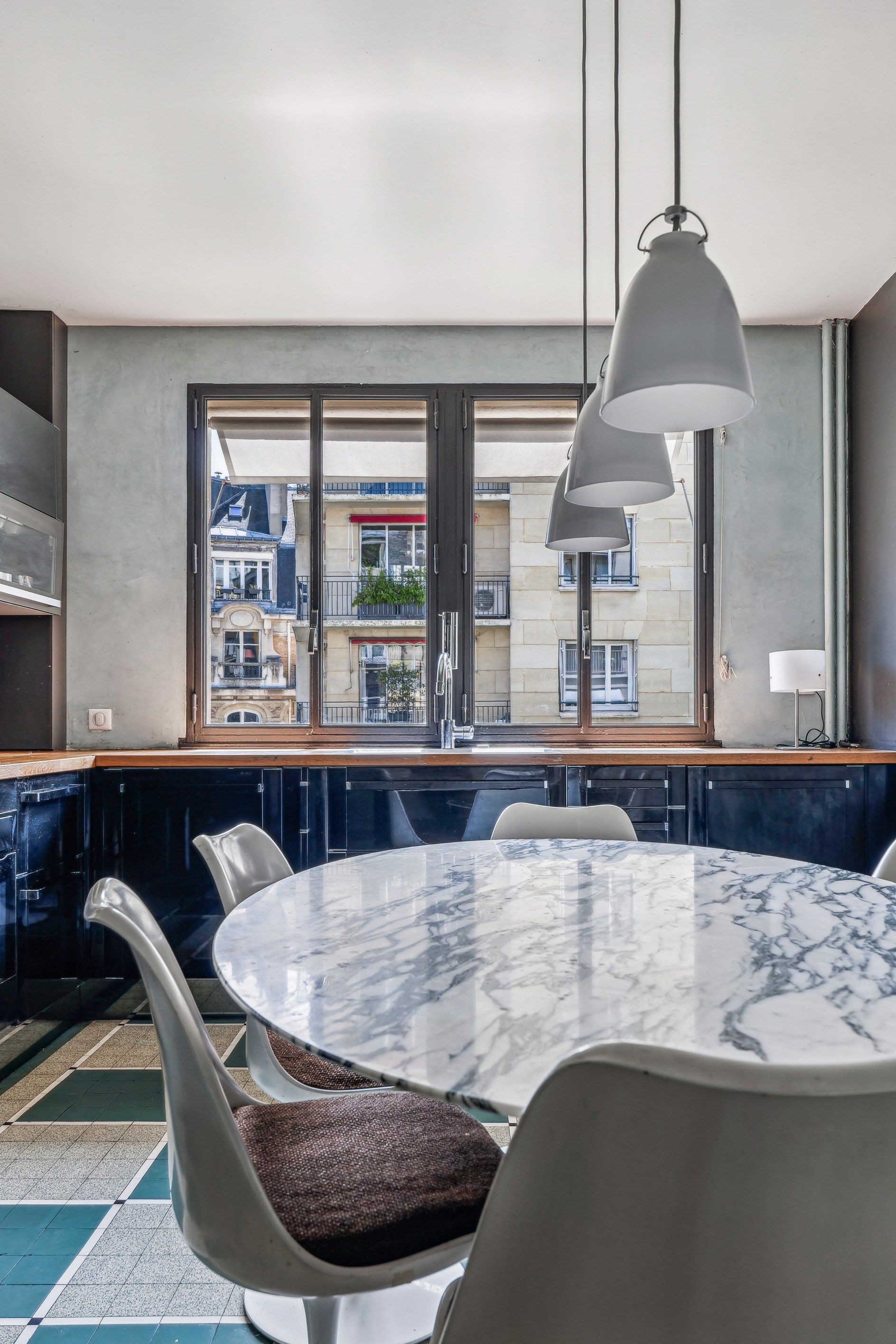 luxury apartment 4 Rooms for sale on PARIS (75016)