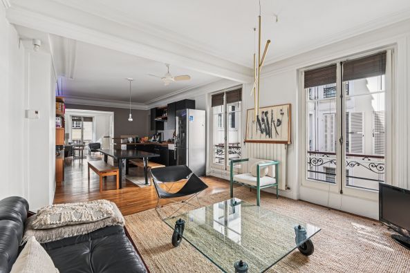 Sale Luxury apartment Paris 4 3 Rooms 73.41 m²