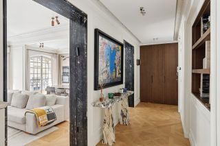 luxury apartment 4 Rooms for sale on NEUILLY SUR SEINE (92200)