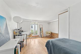 luxury apartment 6 Rooms for sale on PARIS (75018)