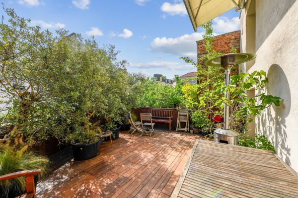 Vente Appartement de luxe Paris 18 6 Pièces 123 m²