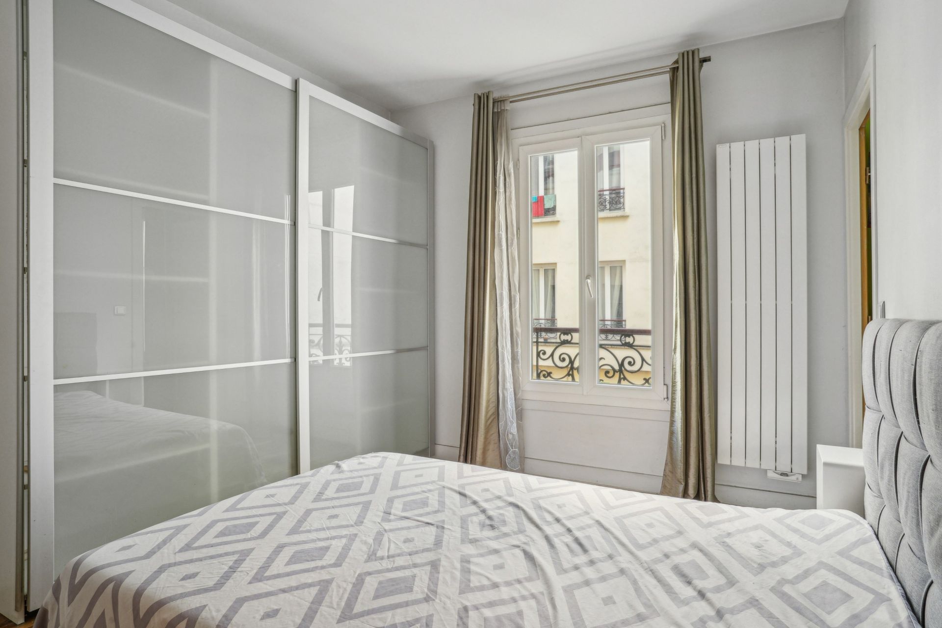 luxury apartment 3 Rooms for sale on PARIS (75011)