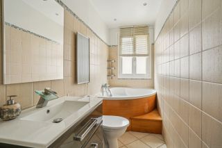 luxury apartment 3 Rooms for sale on PARIS (75011)