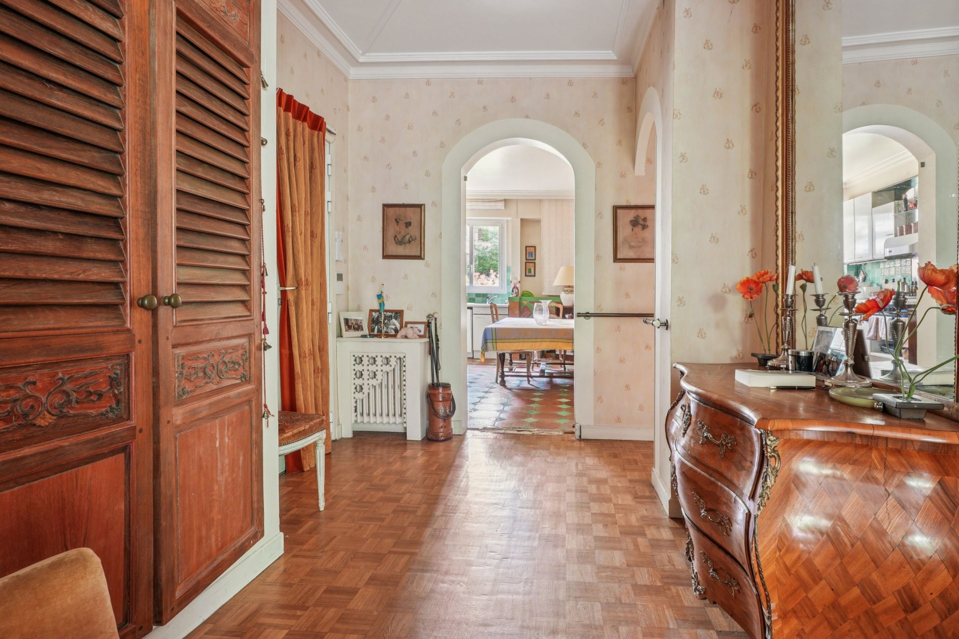 luxury apartment 4 Rooms for sale on NEUILLY SUR SEINE (92200)