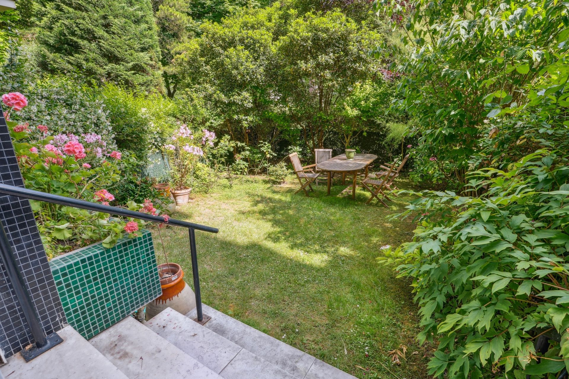 luxury apartment 4 Rooms for sale on NEUILLY SUR SEINE (92200)