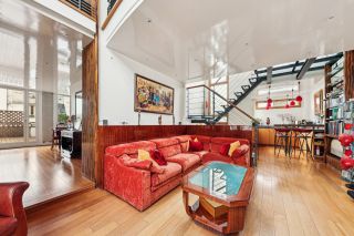 luxury apartment 6 Rooms for sale on PARIS (75012)